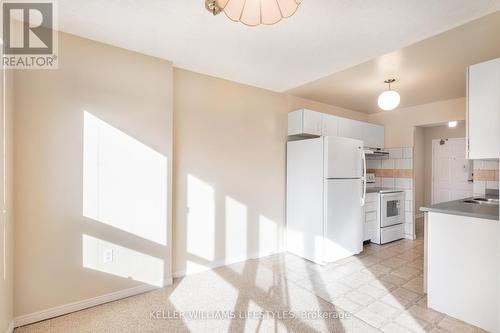 309 - 95 Base Line Road W, London, ON - Indoor Photo Showing Kitchen