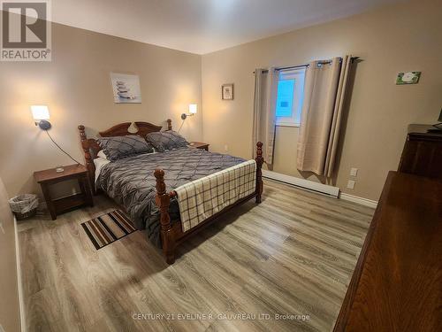 111 Second Avenue, Englehart, ON - Indoor Photo Showing Bedroom