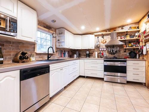 Kitchen - 3 Rue Des Peupliers, L'Islet, QC - Indoor Photo Showing Kitchen