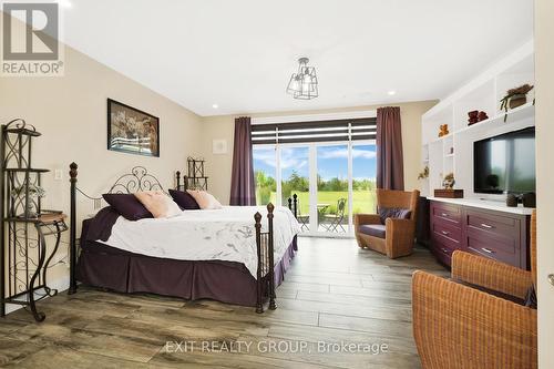 104 Alyea Road, Quinte West, ON - Indoor Photo Showing Bedroom