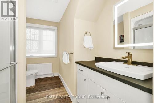 104 Alyea Road, Quinte West, ON - Indoor Photo Showing Bathroom