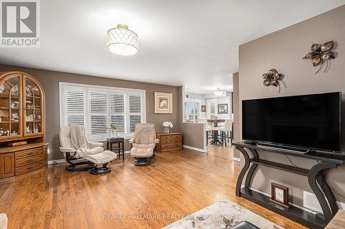 800 Foxwood Court, Ottawa, ON - Indoor Photo Showing Other Room