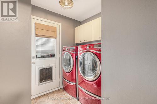 800 Foxwood Court, Ottawa, ON - Indoor Photo Showing Laundry Room