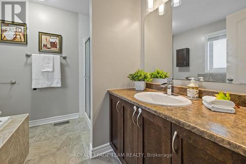 1134 Cobble Hill Drive, Ottawa, ON - Indoor Photo Showing Bathroom