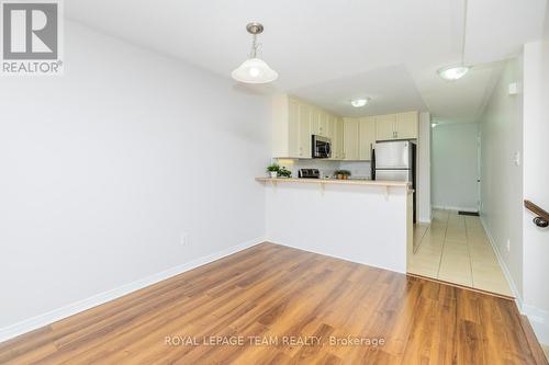 2557 Longfields Drive, Ottawa, ON - Indoor Photo Showing Kitchen