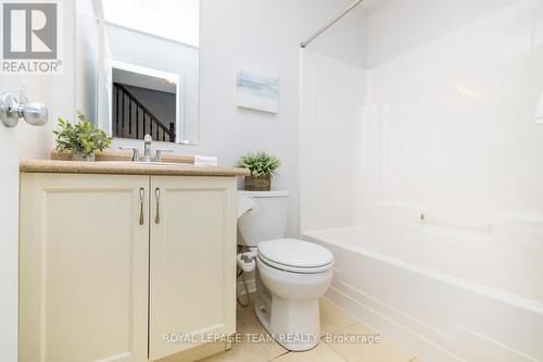 2557 Longfields Drive, Ottawa, ON - Indoor Photo Showing Bathroom