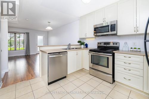 2557 Longfields Drive, Ottawa, ON - Indoor Photo Showing Kitchen With Double Sink