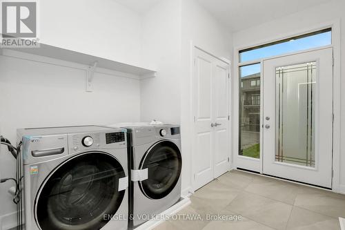 803 Anciano Crescent, Ottawa, ON - Indoor Photo Showing Laundry Room