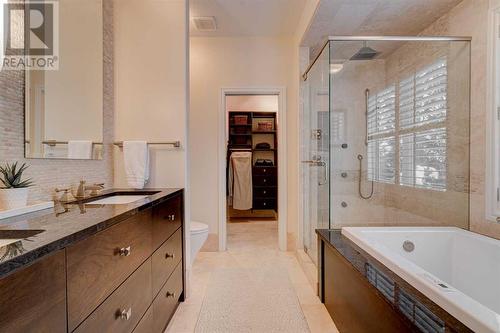 24 Schiller Crescent Nw, Calgary, AB - Indoor Photo Showing Bathroom