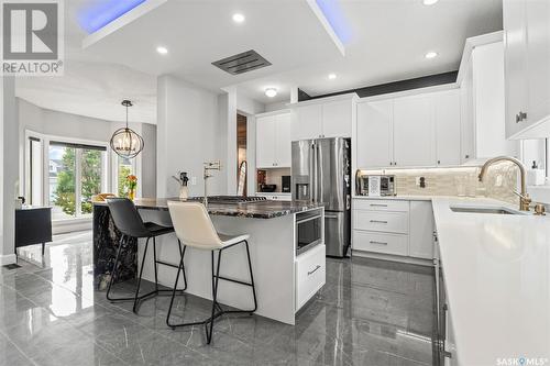 722 Brookhurst Lane, Saskatoon, SK - Indoor Photo Showing Kitchen With Stainless Steel Kitchen With Upgraded Kitchen