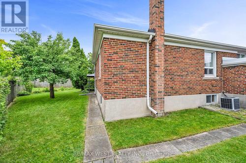 5 Picton Crescent, Toronto, ON - Outdoor