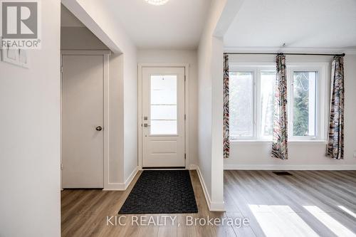 24 Sandra Drive, Orillia, ON - Indoor Photo Showing Other Room