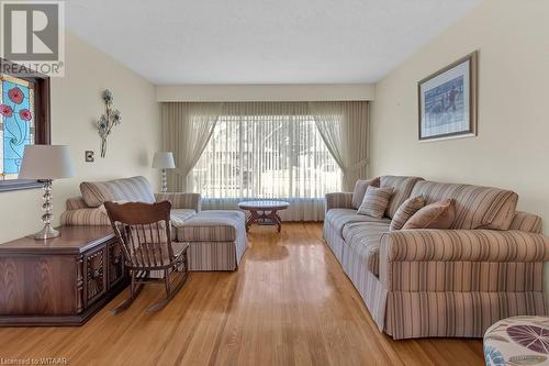 Living room featuring light hardwood / wood-style flooring - 133 Fairview Crescent, Woodstock, ON - Indoor Photo Showing Living Room