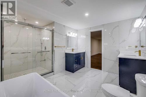 1436 Stonecutter Drive, Oakville, ON - Indoor Photo Showing Bathroom