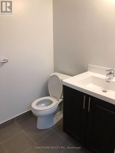 1210 - 3091 Dufferin Street, Toronto, ON - Indoor Photo Showing Bathroom