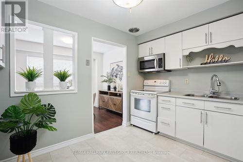 29 Tompkins Lane, Ajax, ON - Indoor Photo Showing Kitchen With Double Sink