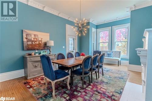 72 High Street, Barrie, ON - Indoor Photo Showing Dining Room