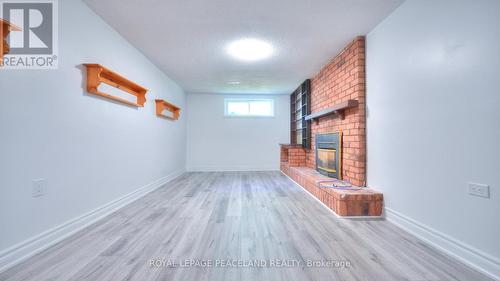 188 Hilltop Drive, East Gwillimbury, ON - Indoor Photo Showing Other Room With Fireplace