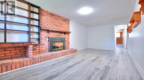 188 Hilltop Drive, East Gwillimbury, ON - Indoor With Fireplace