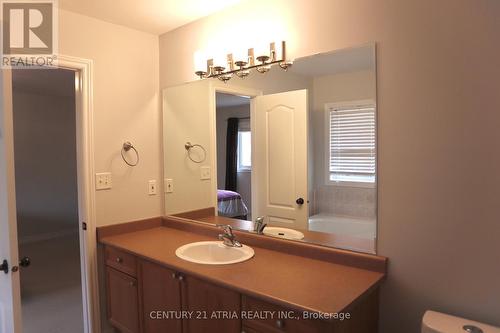 273 Conover Avenue, Aurora, ON - Indoor Photo Showing Bathroom