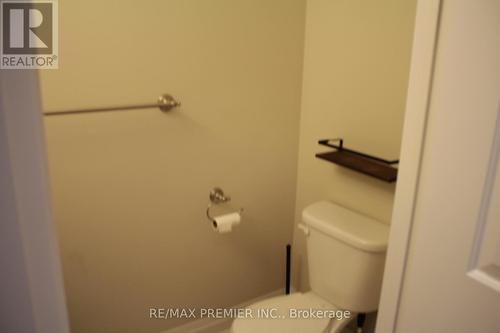 614 - 24 Woodstream Boulevard, Vaughan, ON - Indoor Photo Showing Bathroom