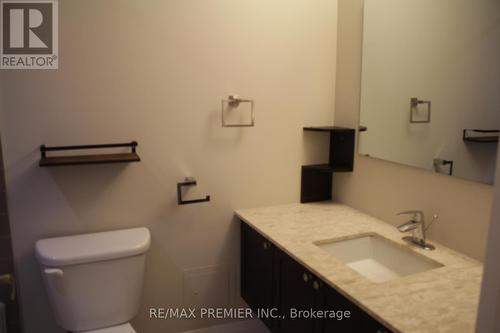 614 - 24 Woodstream Boulevard, Vaughan, ON - Indoor Photo Showing Bathroom