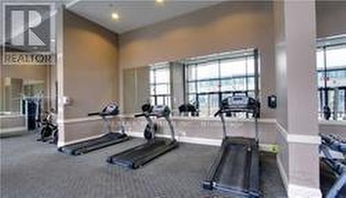 614 - 24 Woodstream Boulevard, Vaughan, ON - Indoor Photo Showing Gym Room