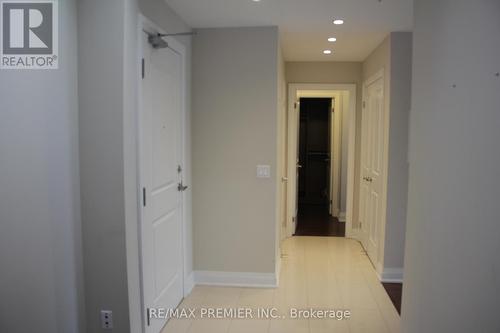 614 - 24 Woodstream Boulevard, Vaughan, ON - Indoor Photo Showing Other Room