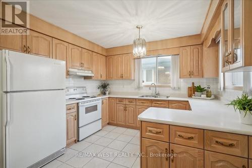 96 Harris Crescent, Vaughan, ON - Indoor Photo Showing Kitchen With Double Sink