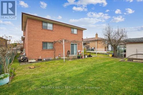 96 Harris Crescent, Vaughan, ON - Outdoor With Exterior