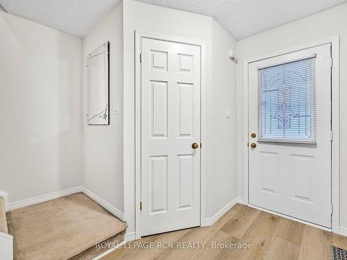 21 Colbourne Cres, Orangeville, ON - Indoor Photo Showing Other Room