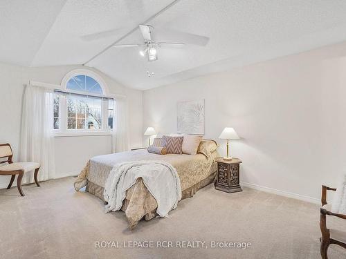 21 Colbourne Cres, Orangeville, ON - Indoor Photo Showing Bedroom