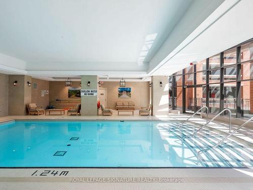 1115-830 Lawrence Ave W, Toronto, ON - Indoor Photo Showing Other Room With In Ground Pool