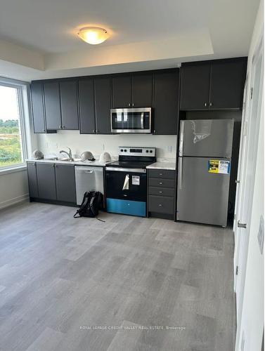 1603-160 Densmore Rd, Cobourg, ON - Indoor Photo Showing Kitchen With Stainless Steel Kitchen