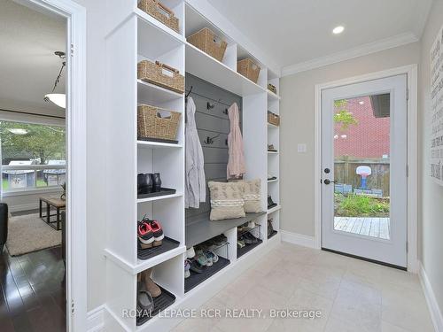 33 Riverside Dr, Mono, ON - Indoor Photo Showing Living Room With Fireplace