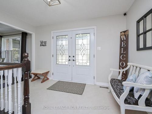 33 Riverside Dr, Mono, ON - Indoor Photo Showing Kitchen