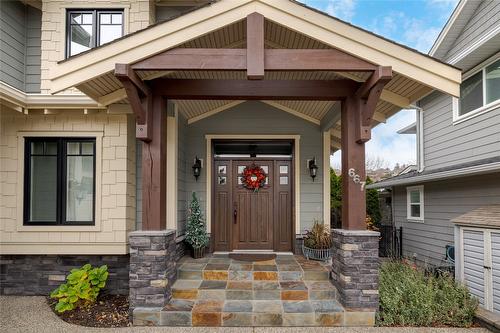 667 Quarry Avenue, Kelowna, BC - Outdoor