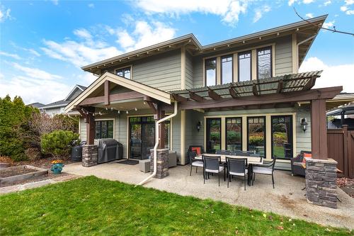 667 Quarry Avenue, Kelowna, BC - Outdoor