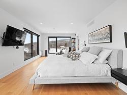 Master bedroom - 