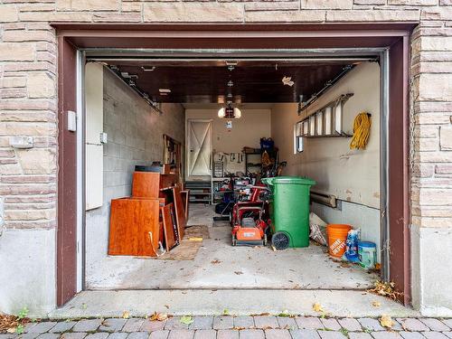 Garage - 3540 Rue Tétrault, Montréal (Saint-Laurent), QC - 