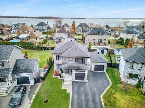 Aerial photo - 317 Rue Du Noroît, Salaberry-De-Valleyfield, QC - Outdoor With Body Of Water