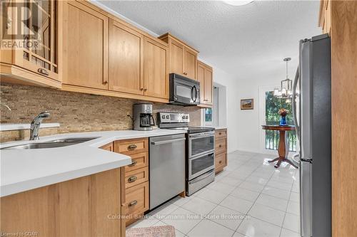 37 - 295 Water Street, Guelph (Old University), ON - Indoor Photo Showing Kitchen With Double Sink