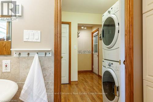 3975 Tannahill Street, Perth East (Shakespeare), ON - Indoor Photo Showing Laundry Room