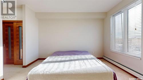 404 2101 Heseltine Road, Regina, SK - Indoor Photo Showing Bedroom