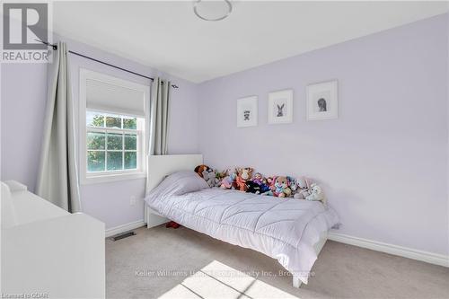 40 Pettitt Drive, Guelph (Grange Hill East), ON - Indoor Photo Showing Bedroom