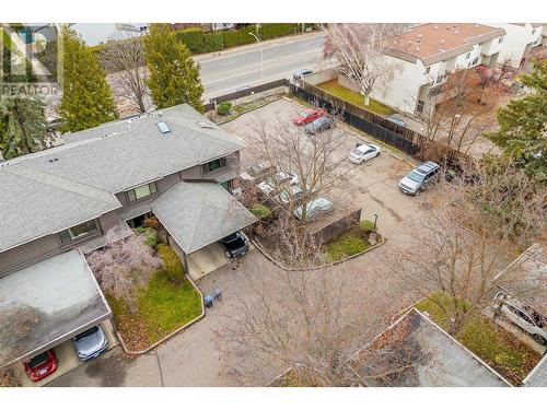 1995 Burtch Road Unit# 108, Kelowna, BC - Outdoor