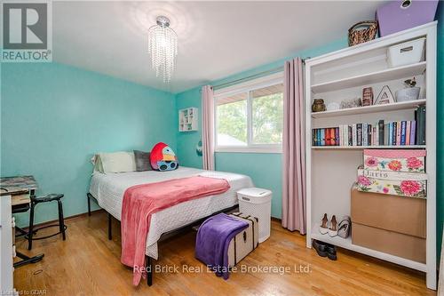 59 June Avenue, Guelph (June Avenue), ON - Indoor Photo Showing Bedroom