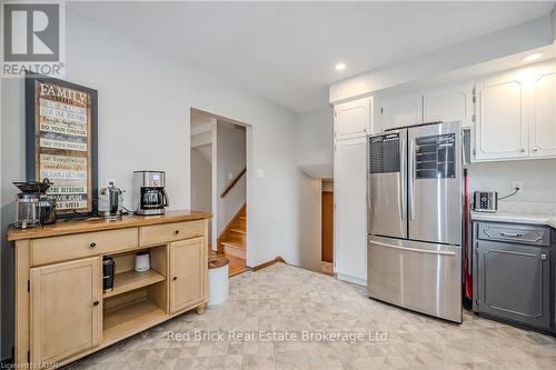 59 June Avenue, Guelph (June Avenue), ON - Indoor Photo Showing Kitchen