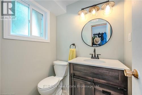 59 June Avenue, Guelph (June Avenue), ON - Indoor Photo Showing Bathroom