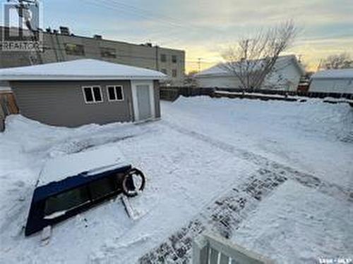 1111 23Rd Street W, Saskatoon, SK - Outdoor